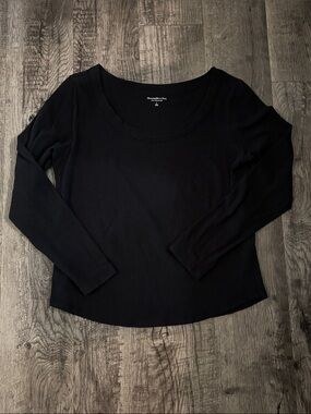 Abercrombie & Fitch Scoop Neck Long Sleeve Top - Black - Size Large